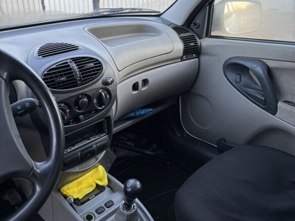 2010 Lada (ВАЗ) Kalina I, белый, 150000 рублей - вид 5