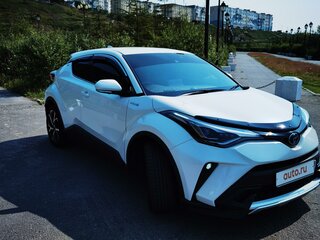 2019 Toyota C-HR I Рестайлинг, белый, 2250000 рублей, вид 1