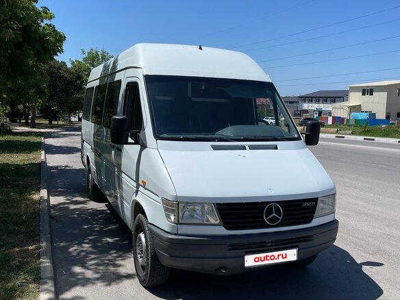 1998 Mercedes-Benz Sprinter, белый, 1050000 рублей