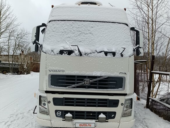 2006 Volvo FH, белый, 2250000 рублей - вид 1