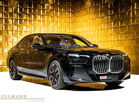 BMW 7 серии VII (G70)
