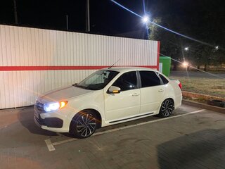 2020 Lada (ВАЗ) Granta Drive Active I Рестайлинг, белый, 650000 рублей, вид 2