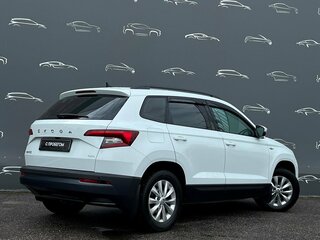2021 Skoda Karoq DSG6 I, белый, 2169700 рублей, вид 2