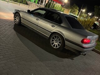1996 BMW 7 серии Long 730Li III (E38), серебристый, 850000 рублей, вид 3