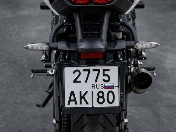 2011 Yamaha FZ8, белый, 800000 рублей - вид 1