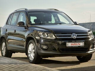 2015 Volkswagen Tiguan I Рестайлинг, чёрный, 1795000 рублей, вид 2