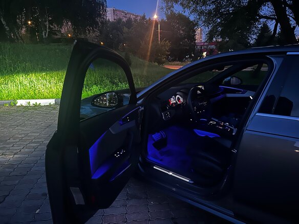 2017 Audi A4 V (B9), серый, 2790000 рублей - вид 1