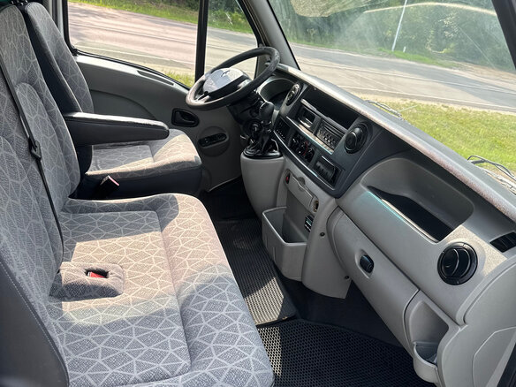 2009 Renault Master, белый, 880000 рублей - вид 8