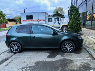 2003 Volkswagen Golf V, серый, 310000 рублей, вид 4