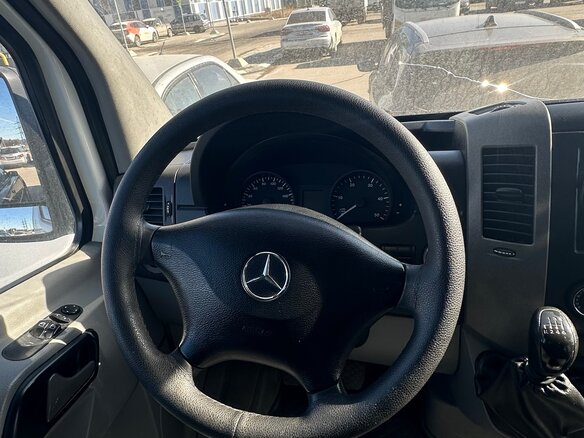 2011 Mercedes-Benz Sprinter, белый, 2600000 рублей - вид 7