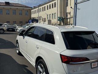 2020 Audi Q7 45 TFSI II (4M) Рестайлинг, белый, 4299000 рублей, вид 5