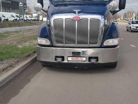2003 Peterbilt 387, синий, 2700000 рублей