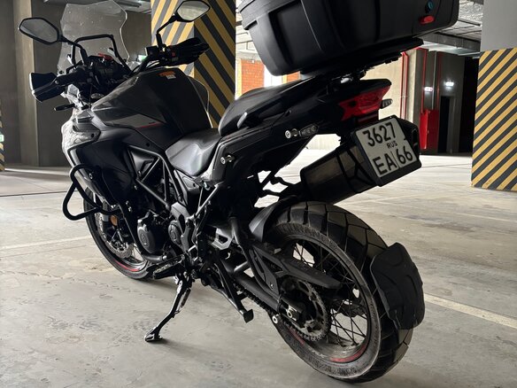 2024 Benelli TRK 502 X, чёрный, 470000 рублей - вид 4