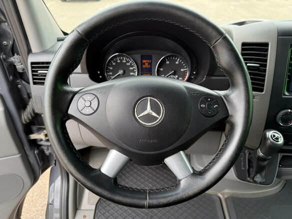 2016 Mercedes-Benz Sprinter, серый, 2900000 рублей - вид 11