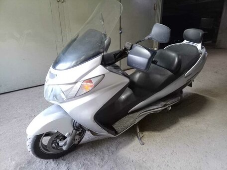 2005 Suzuki Burgman (SkyWave) 400, серебристый, 210000 рублей, вид 1