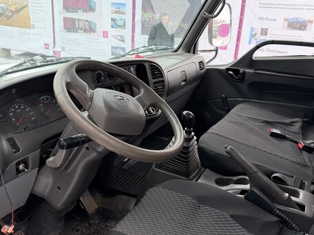 2013 Hyundai HD78, белый, 2200000 рублей, вид 5