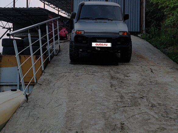 2003 Lada (ВАЗ) 2121 (4x4) I Рестайлинг, серый, 1000000 рублей - вид 5