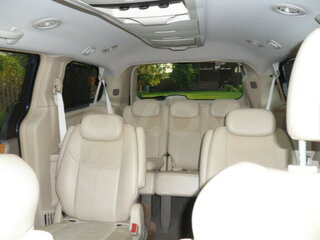 2008 Chrysler Town & Country V, синий, 1014539 рублей, вид 3