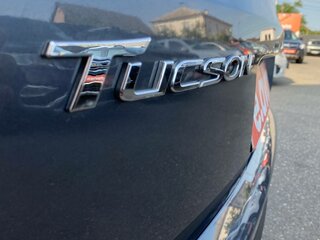 2015 Hyundai Tucson III, серый, 1750000 рублей, вид 3