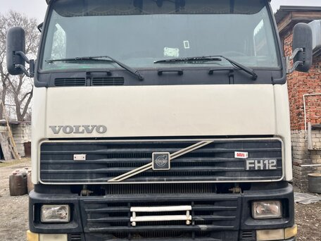 2000 Volvo FH, белый, 2500000 рублей, вид 3