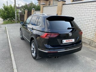 2018 Volkswagen Tiguan II, чёрный, 2690000 рублей, вид 5