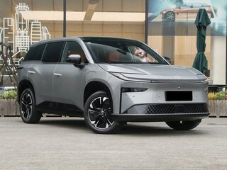 2026 Toyota bZ3X 58.3 kWh, серый, 3080002 рублей, вид 3