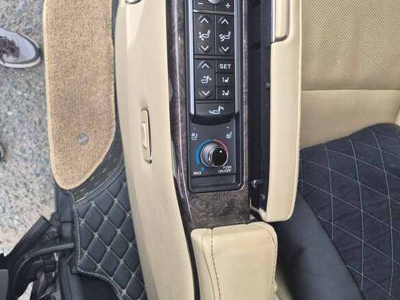 2021 Toyota Alphard III Рестайлинг, чёрный, 4900000 рублей - вид 15