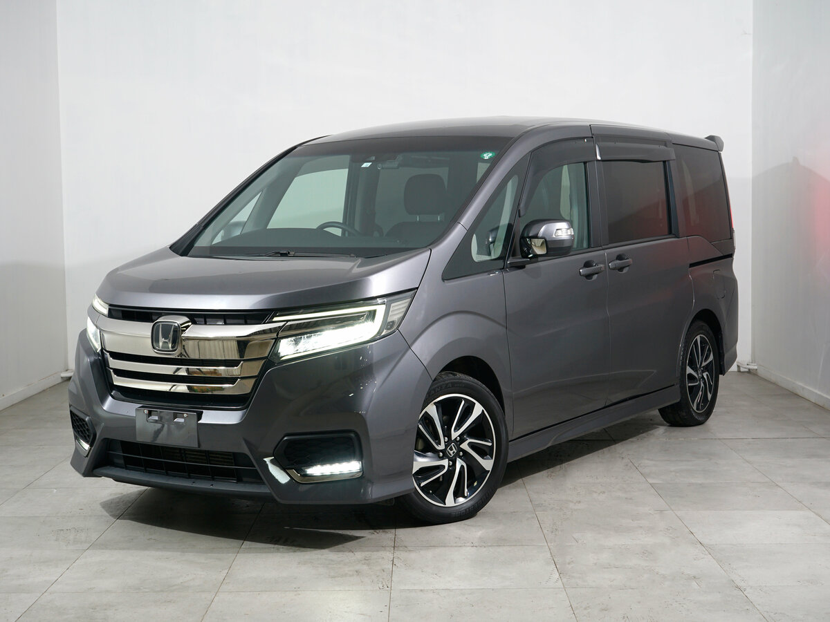Открыть фотографии: Honda Stepwgn V Рестайлинг