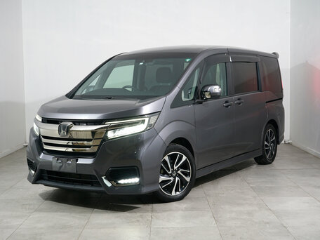 Honda Stepwgn V Рестайлинг