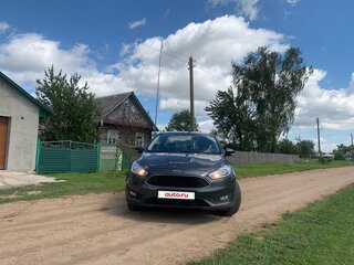 2017 Ford Focus III Рестайлинг, серый, 850000 рублей, вид 1
