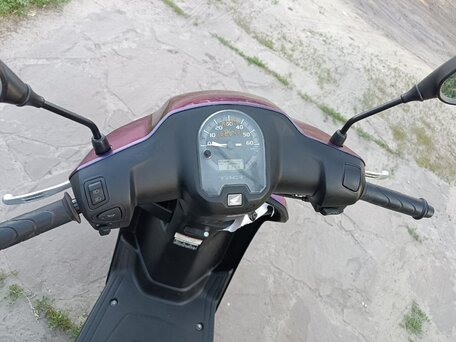 2018 Honda Tact, фиолетовый, 137000 рублей, вид 2
