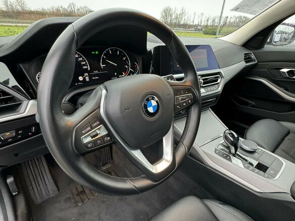 2019 BMW 3 серии 320d VII (G2x), белый, 2900000 рублей - вид 11
