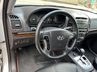 2012 Hyundai Santa Fe II Рестайлинг, серебристый, 1700000 рублей, вид 3
