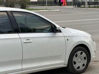 2015 Skoda Rapid I, белый, 980000 рублей, вид 5