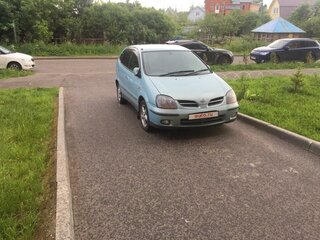 2001 Nissan Tino, голубой, 385000 рублей, вид 1
