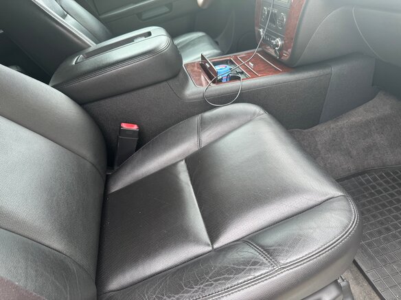 2012 Chevrolet Tahoe 6AT III, белый, 2680000 рублей - вид 6