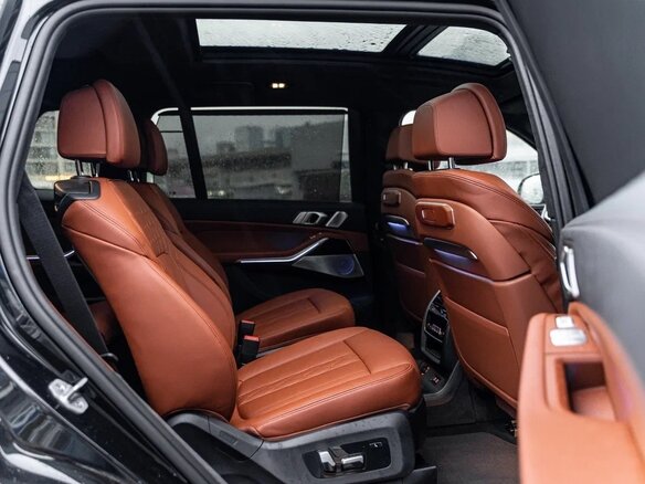 2024 BMW X7 40i I (G07) Рестайлинг, чёрный, 13890000 рублей - вид 31