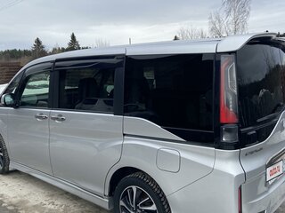 2015 Honda Stepwgn V, серый, 2250000 рублей, вид 4