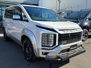 2022 Mitsubishi Delica D:5 I Рестайлинг, белый, 2399444 рублей, вид 2