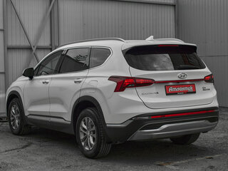 2021 Hyundai Santa Fe IV Рестайлинг, белый, 3440000 рублей, вид 4
