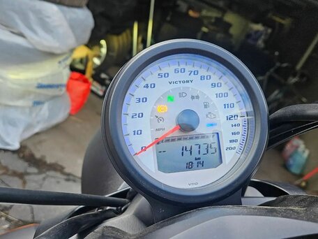 2013 Victory Cross Roads, чёрный, 1100000 рублей, вид 5