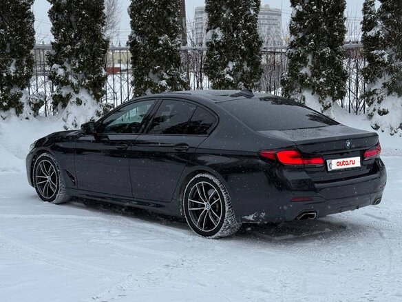 2020 BMW 5 серии 520d xDrive VII (G30/G31/G38) Рестайлинг, серый, 4300000 рублей - вид 6