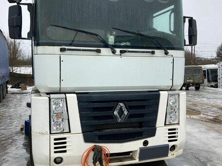 2000 Renault Magnum, белый, 750000 рублей, вид 1