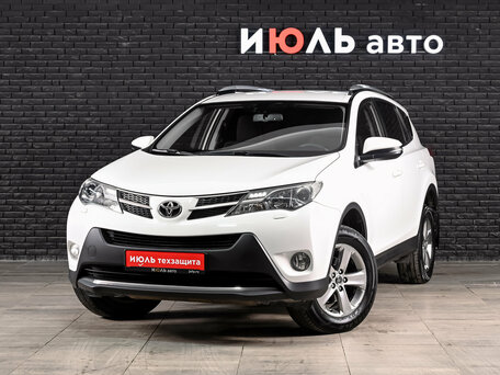 Toyota RAV4 IV (XA40)