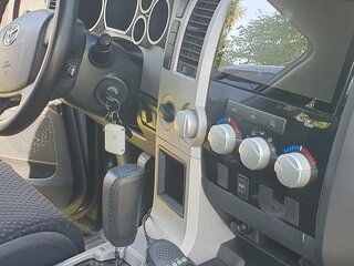 2008 Toyota Tundra CrewMax II, чёрный, 2300000 рублей, вид 4