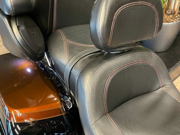 2019 Harley-Davidson CVO Limited, коричневый, 3850000 рублей - вид 21