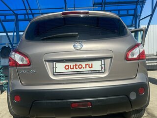 2011 Nissan Qashqai I Рестайлинг, коричневый, 1110000 рублей, вид 3