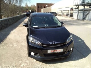 2013 Toyota Wish II Рестайлинг, чёрный, 1700000 рублей, вид 4
