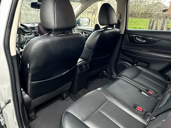 2018 Nissan Rogue II Рестайлинг, серебристый, 1600000 рублей - вид 9