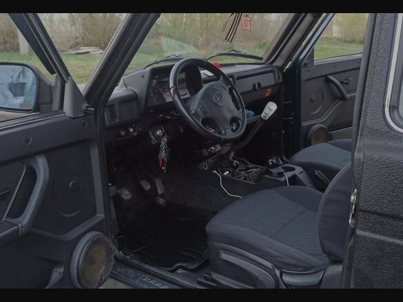 2011 Lada (ВАЗ) 2121 (4x4) I Рестайлинг, чёрный, 600000 рублей - вид 7